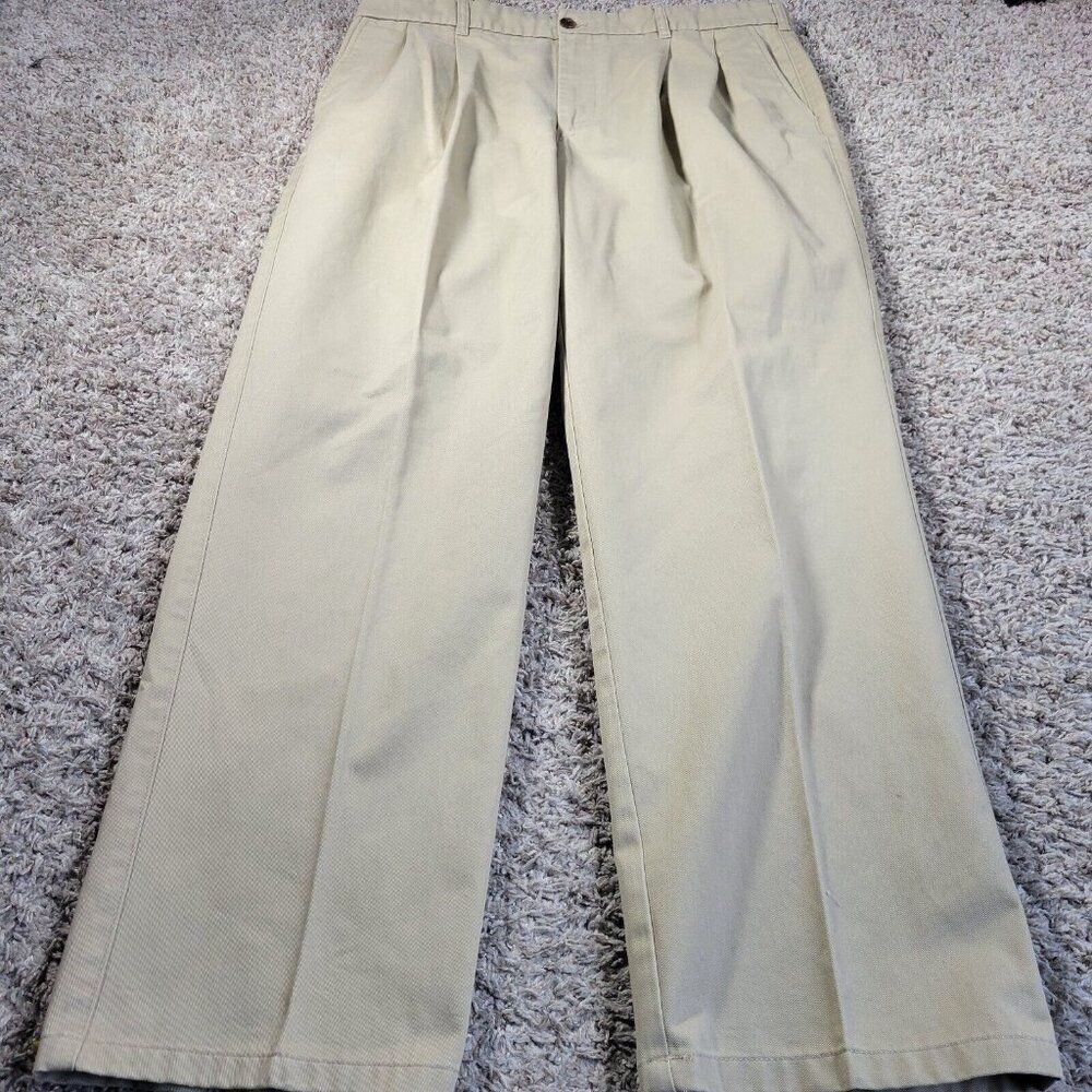 Lot St Johns Bay Pants Mens 38x32 Tan Worry Free Straight Pleated Casual Work - Picture 2 of 9